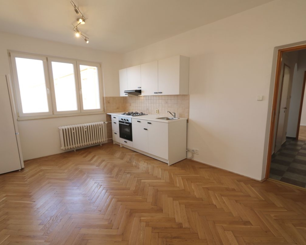 Byt 2+1 ul. Tuchorazská, Praha 10 Malešice